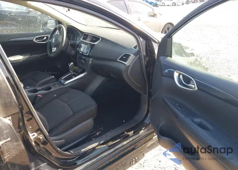 2018 Nissan Sentra Sr z USA, uszkodzony, nr VIN 3N1AB7AP0JY233714